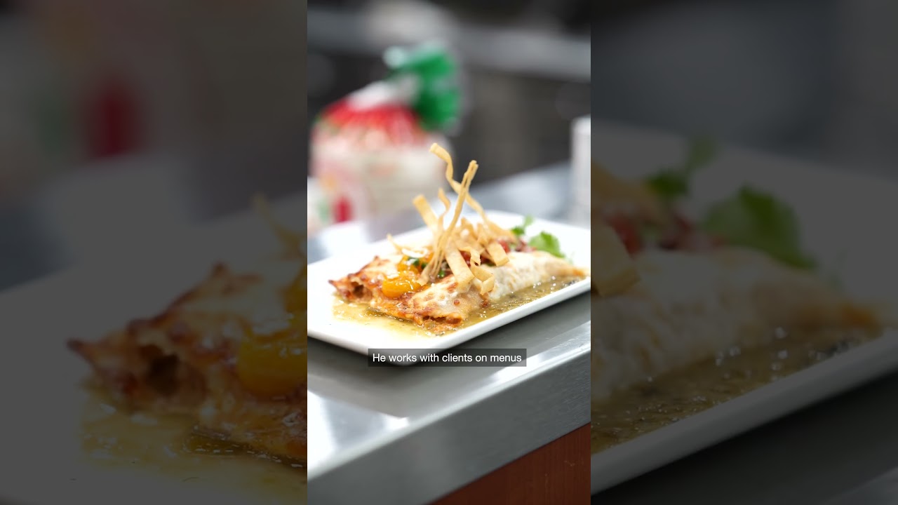 How do chain restaurants use food distributors to keep costs low? We take a closer look