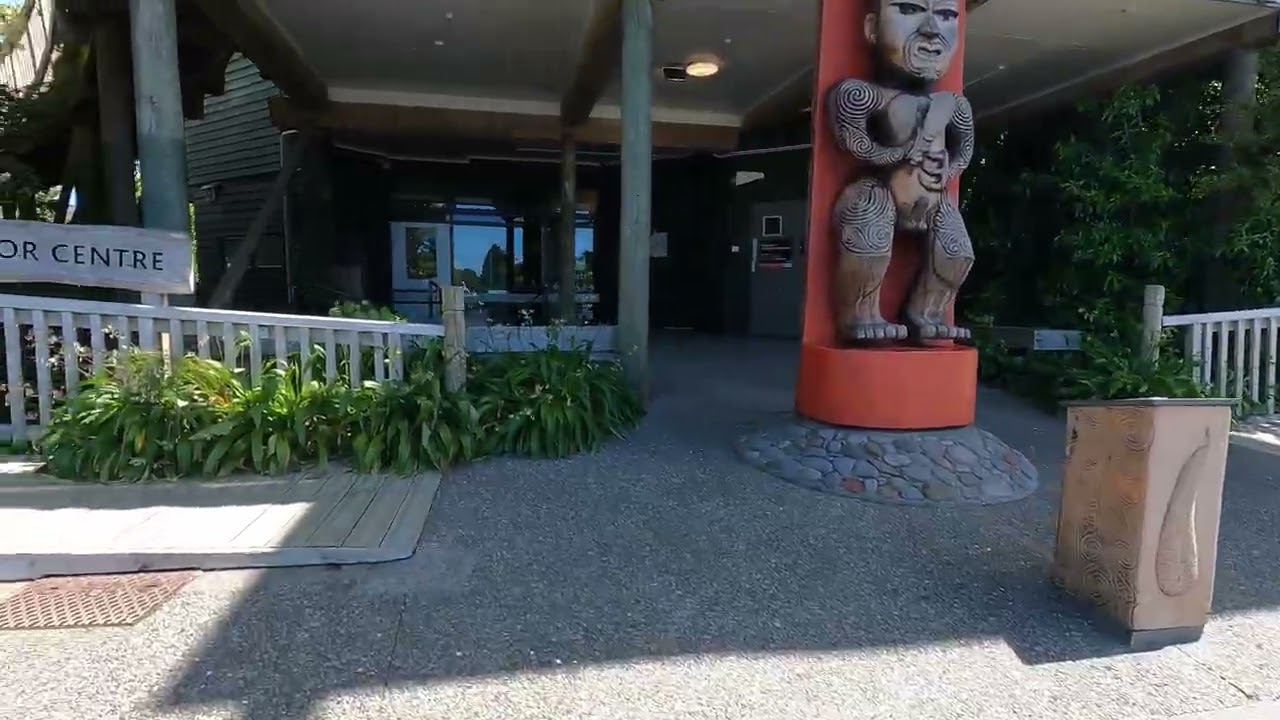 Aritaki Visitor Center from Piha - original Audio - 2025-11-02