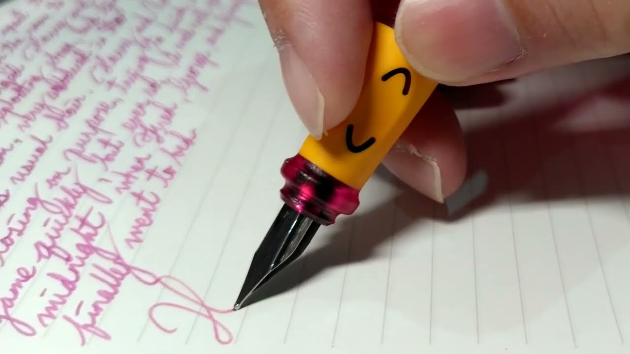 Pelikano Junior (Pink) A nib. Pelikan Edelstein Rose Quartz. Cursive Writing fountain pen. BG music.