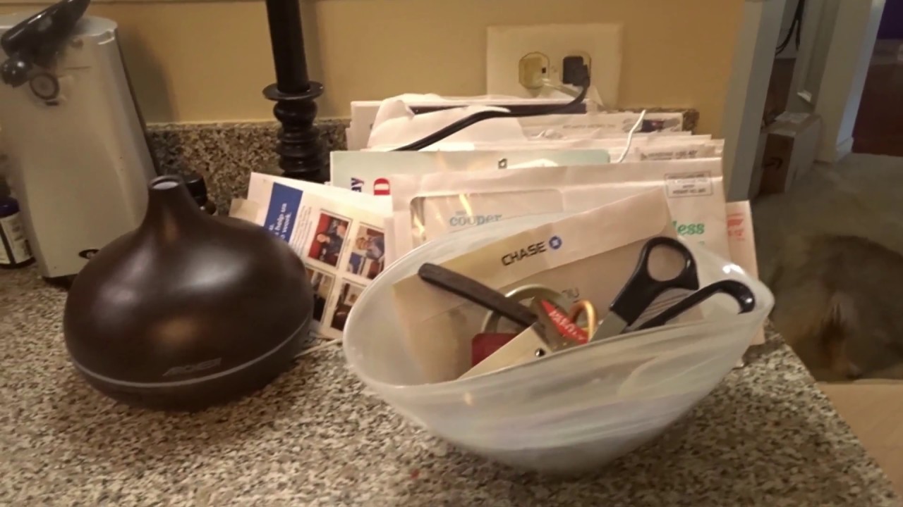 !!!NEW!!! Kitchen Mail Organizer- Easy DIY