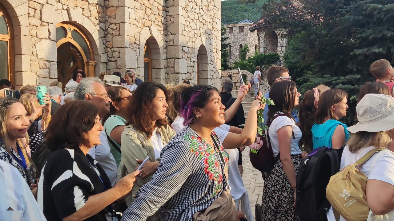 Miracle of Spinning Sun after Public Apparition with Visionary Marija Medjugorje