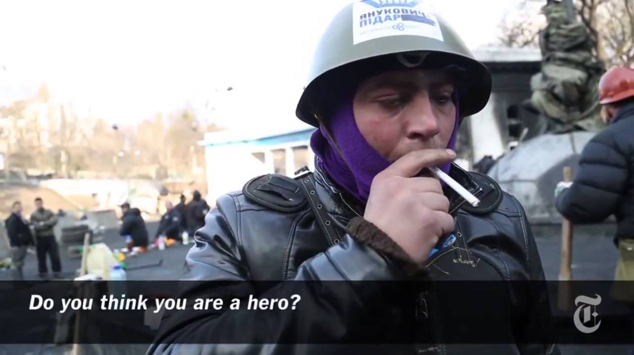 Ukraine Protest 2014  Protecting Independence Square in Kiev