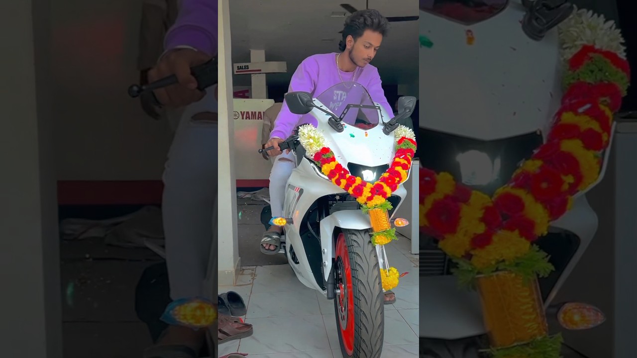 DELIVERY NEW YAMAHA R15 V4 WHITE COLOUR 🫣 #viralshorts #reels #shorts #yamaha #r15v4 #love