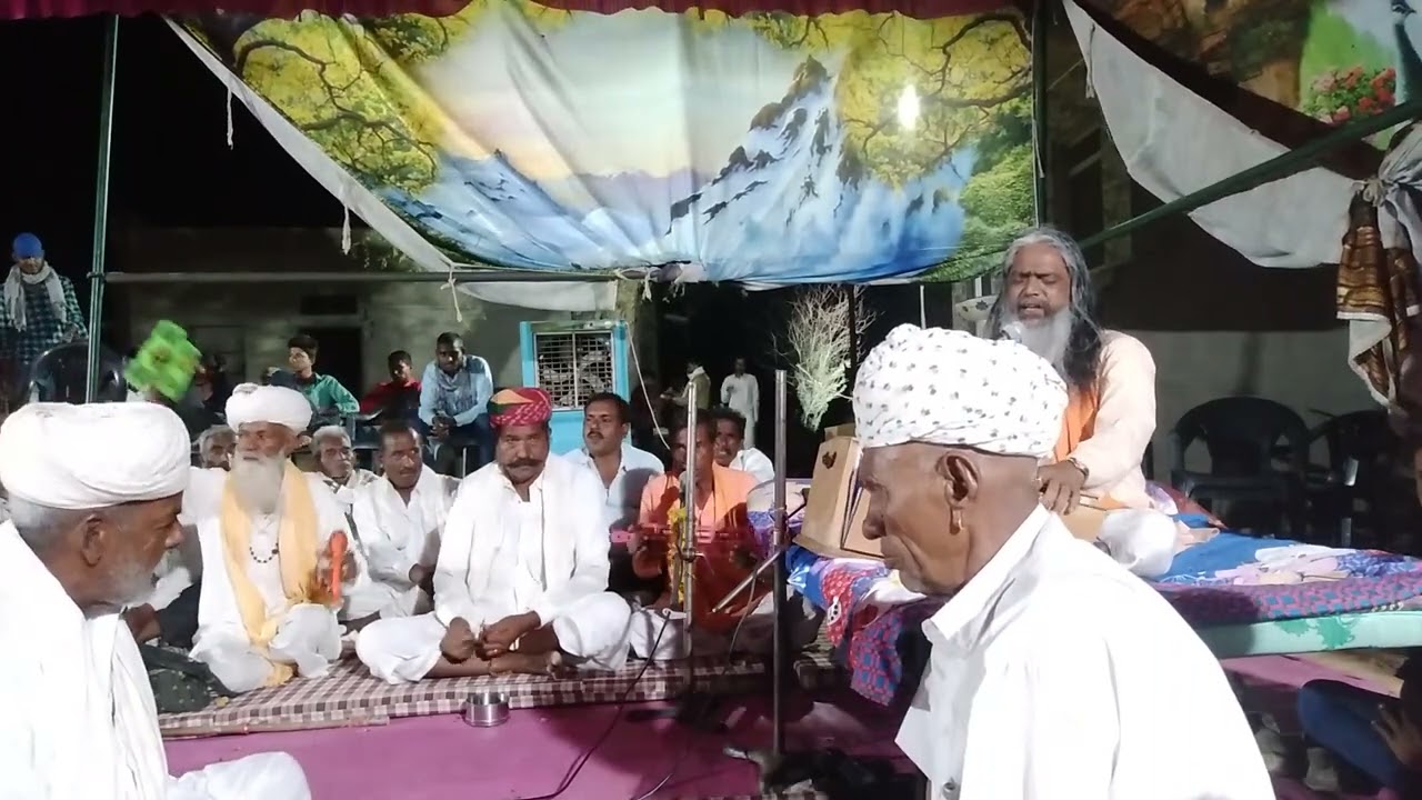 चाल सखी सत्संग में चला सत्संग में सतगुरु आशी प्रताप दास जी महाराज मिठोड़ा निवासी सांगलिया धूणी