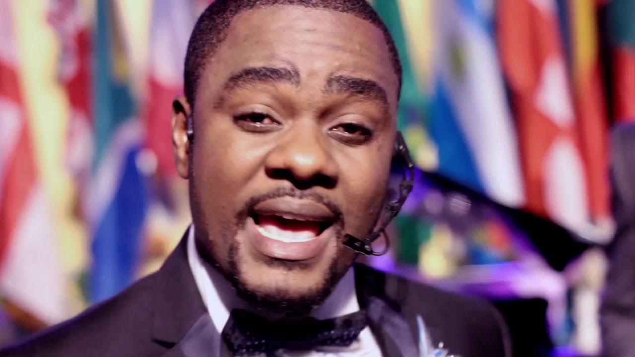 Mike Kalambay - Fongola Likolo (Clip Officiel)