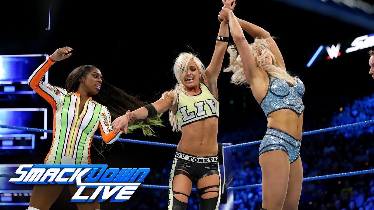 Charlotte Flair, Natalya & Naomi vs. The Riott Squad: SmackDown LIVE, Nov. 28, 2017