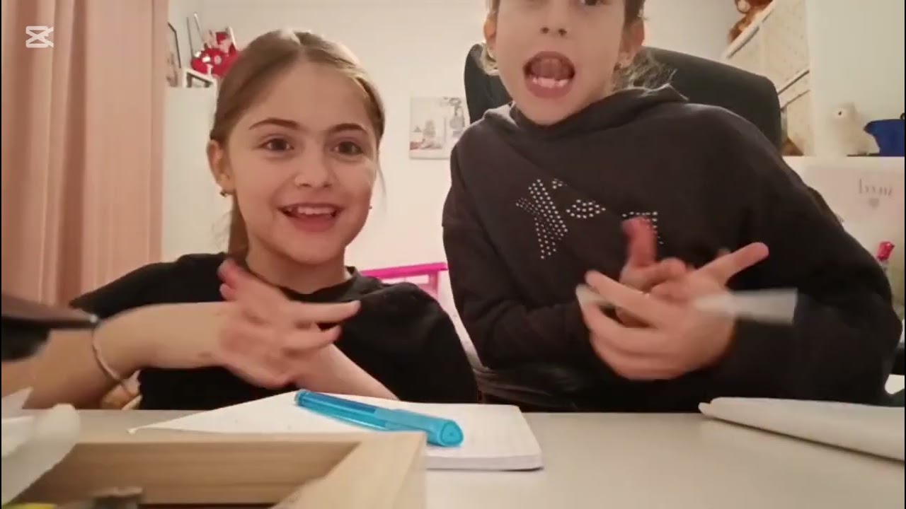 Tipuri de eleve! 🍒🍓🍇! Scz ca nu am mai postat videoclipuri🫐