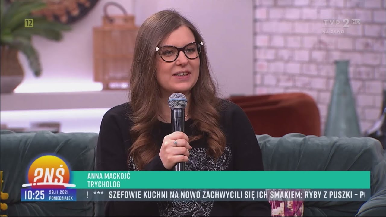 Masz pierwsze siwe włosy? Sprawdź, czy to tylko geny, czy coś więcej | Trycholog Anna Mackojć.