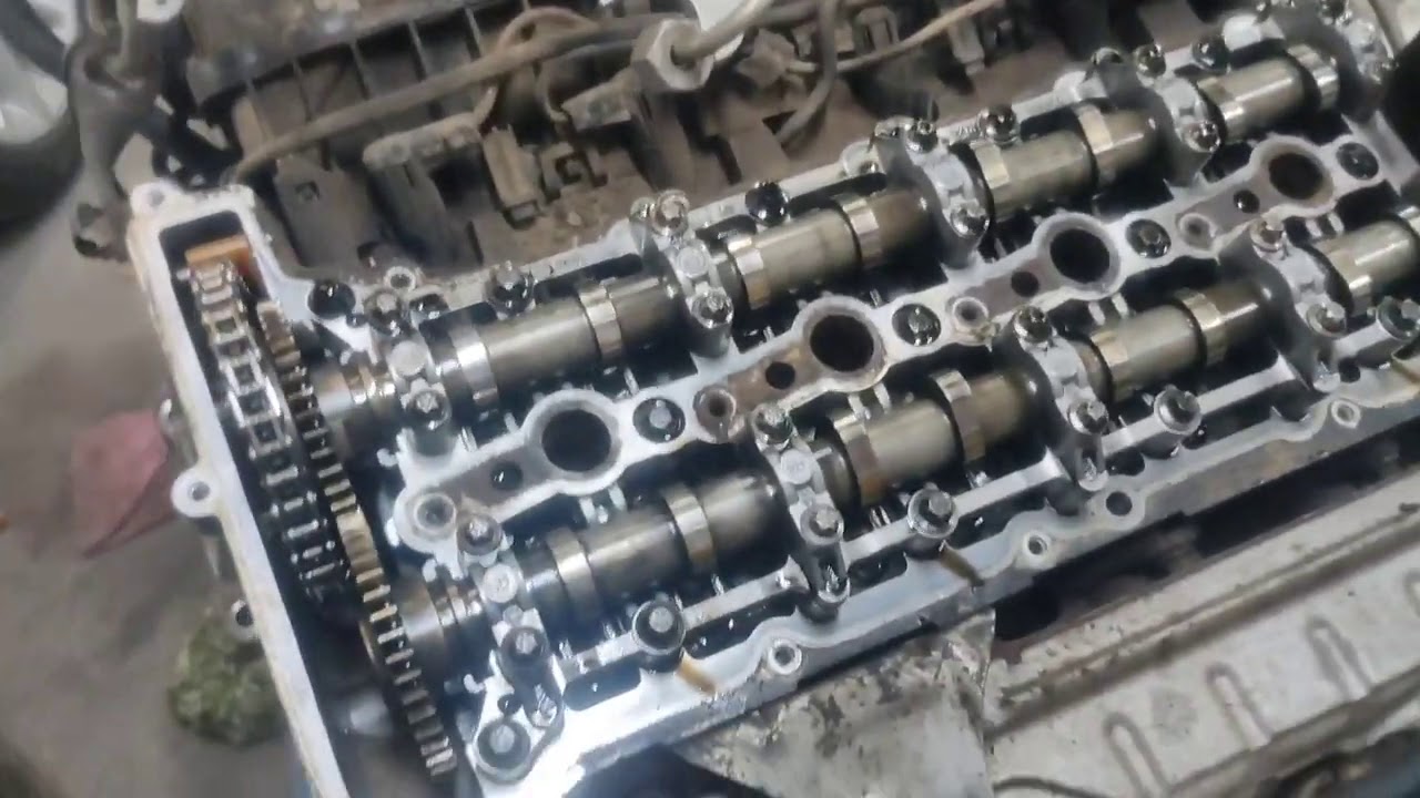 BMW  320d /520/X1.Engine timing . marks /chain