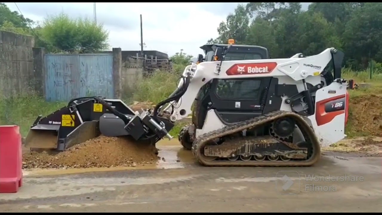 Bobcat T86 con Zanjadora WS32