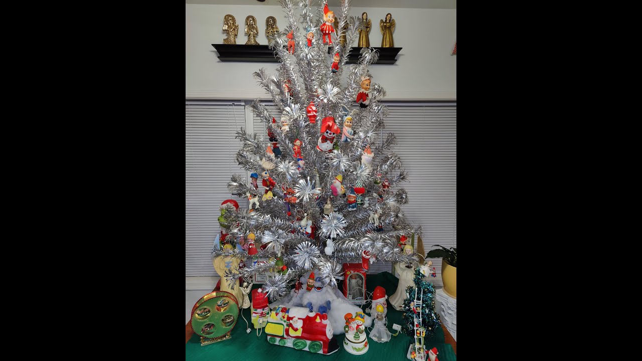 Vintage Christmas Collection tour 1950s 60s 70s Decorations