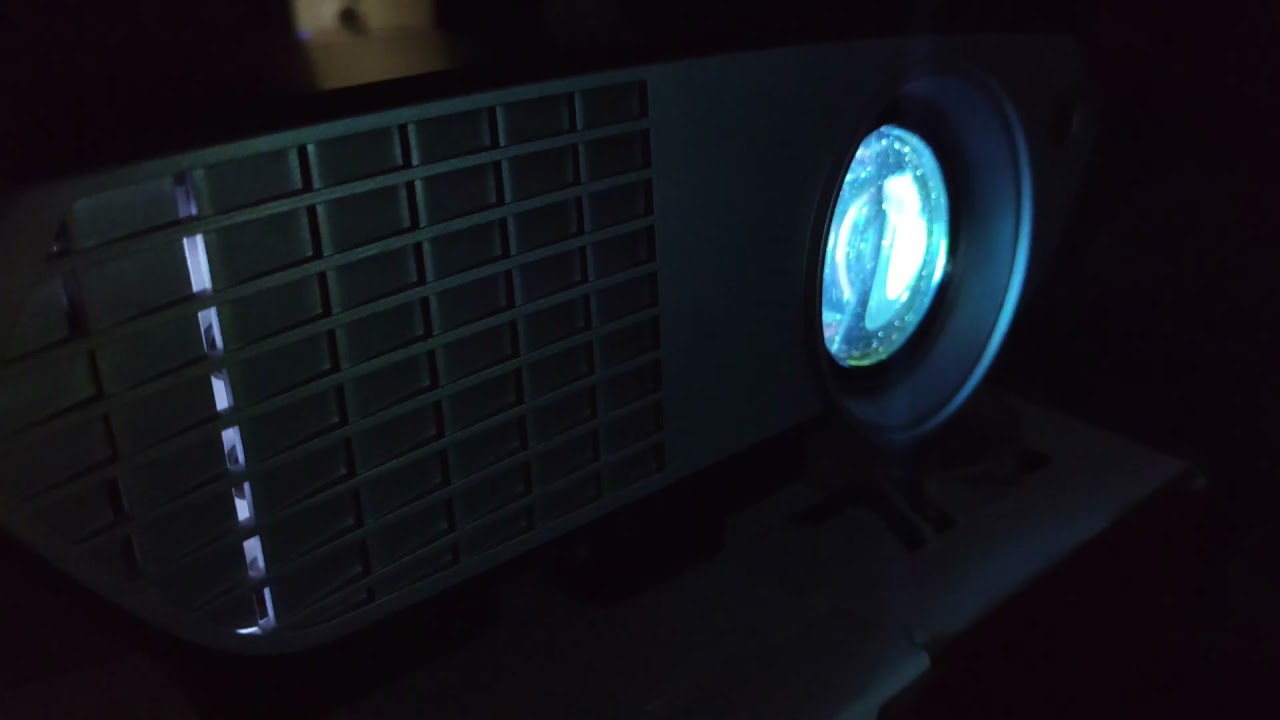 Proyector EVL Modelo  RD-803