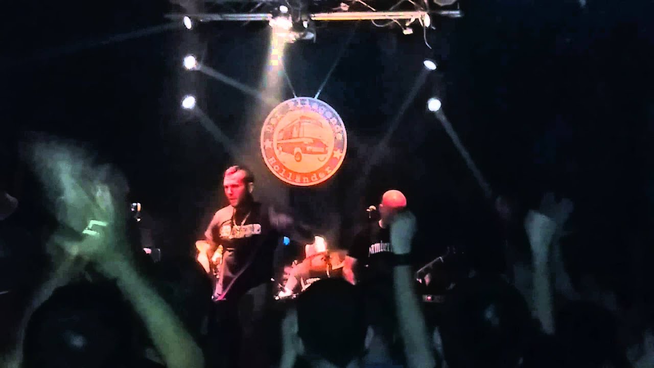[9/11] Non Servium - Punks & Skins @SalaHollander #Sevilla