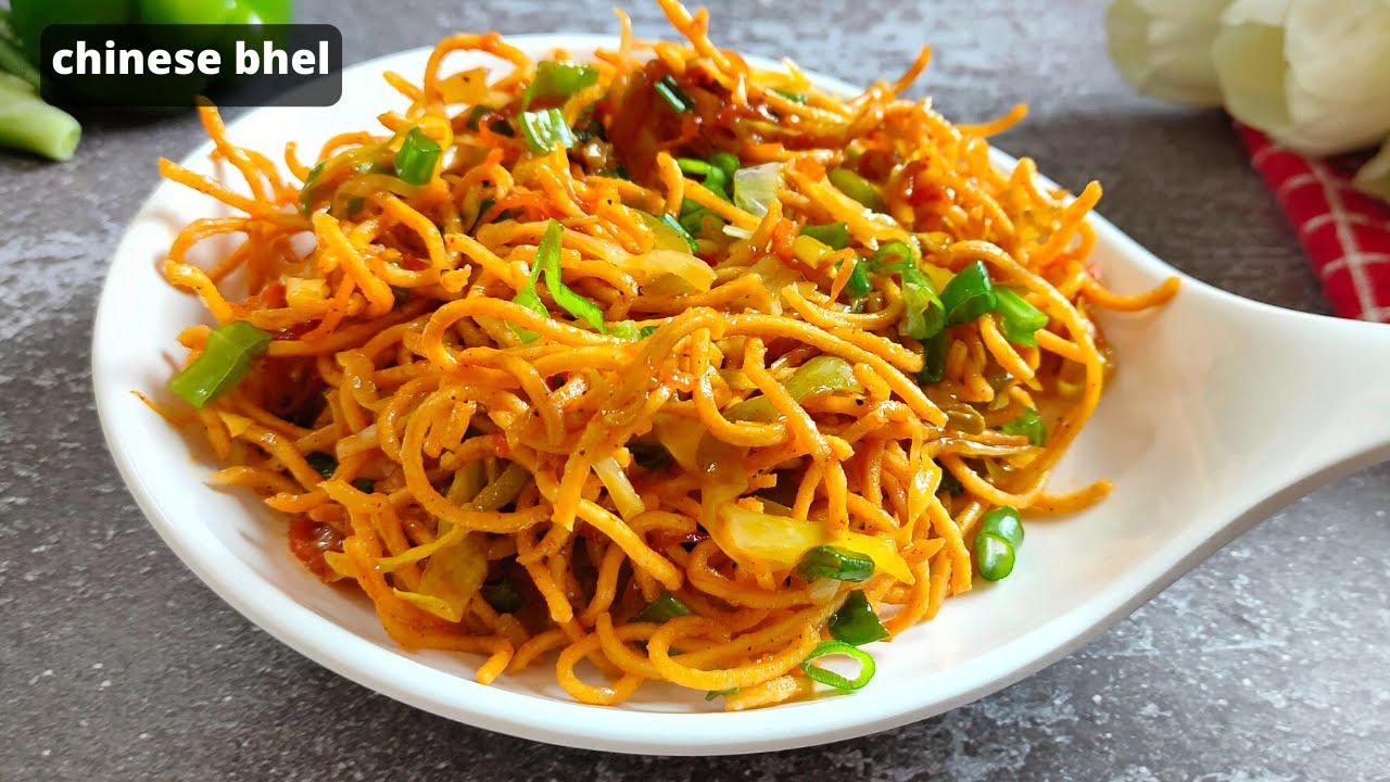 Street style Chinese bhel - चटपटा चाइनीज़ भेल - Indo Chinese Bhel - FoodieFriend