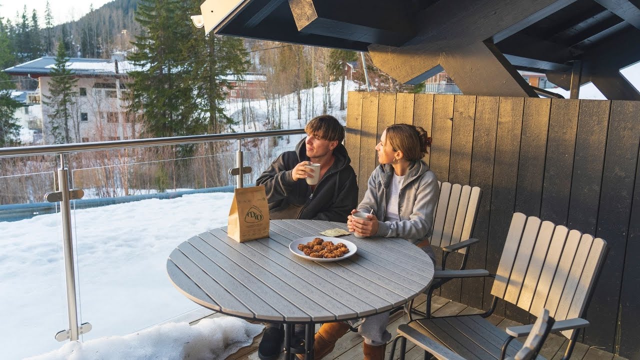 Saying goodbye to winter with healthy recipes (cozy days in Sweden)