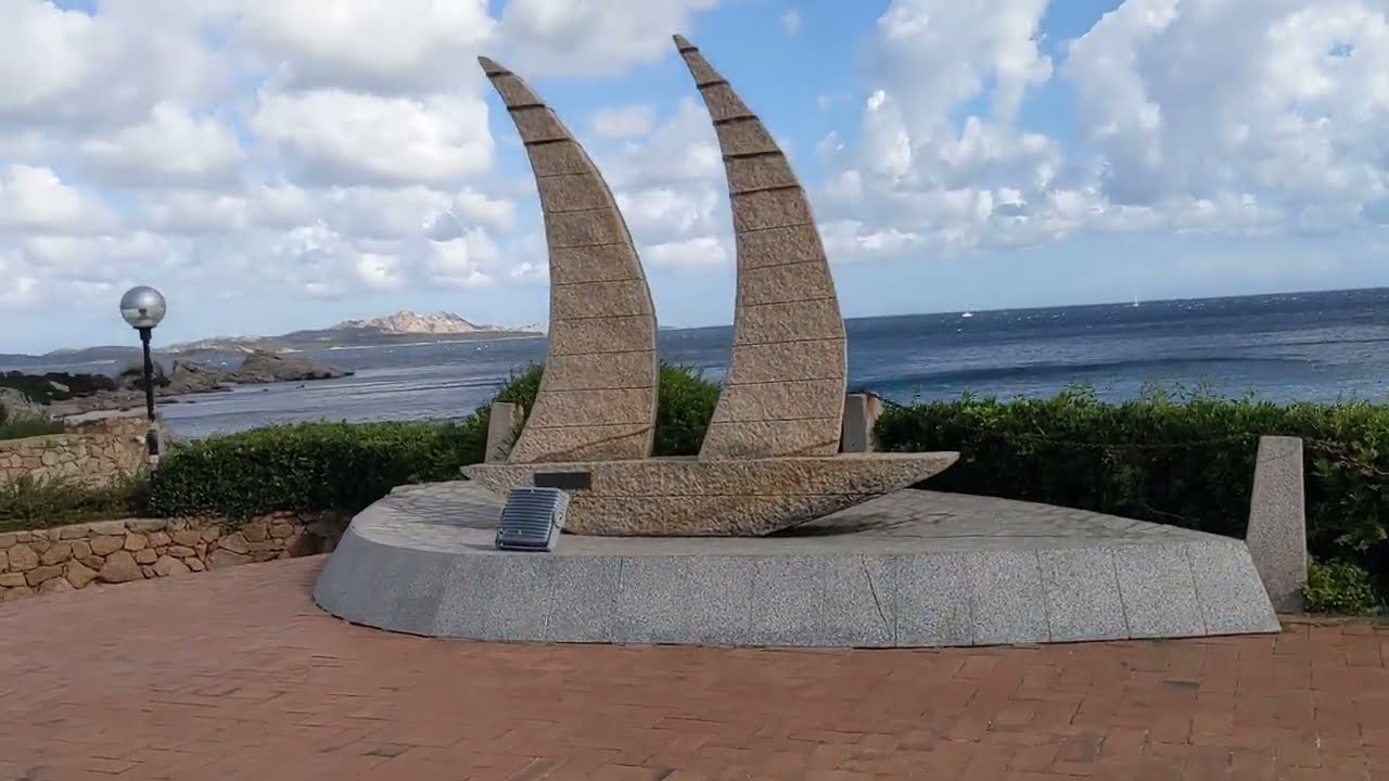 2022-10-01 Baja Sardinia (Costa Smeralda)