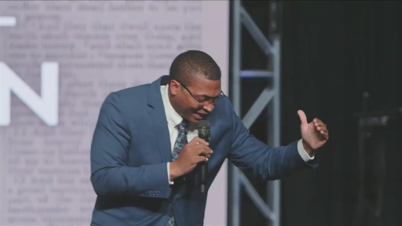 Luke 1:39-56 | The Law of Persuasion | Lead Pastor Victor Jackson