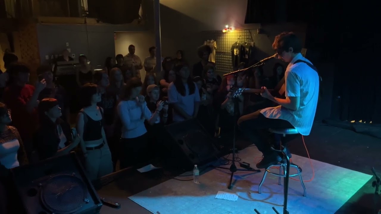 Elliott Fullam - Angeles (Elliott Smith cover) at Cat’s Cradle, Carrboro, NC 6/23/24