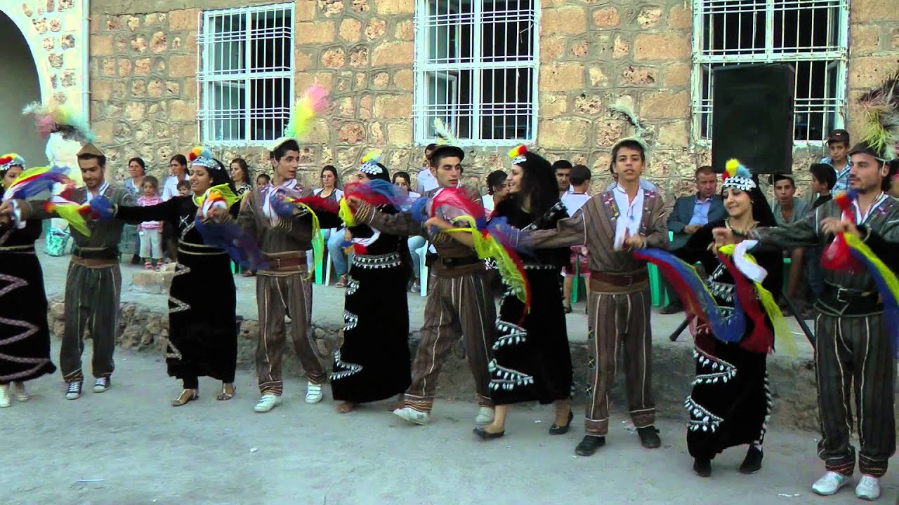 Sare Gawaytho Bsorino Assyrian folk dance Part 4