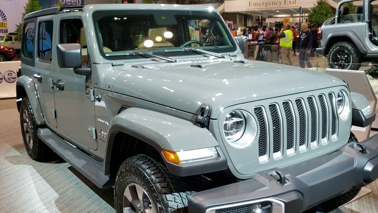 2020 JEEP WRANGLER SAHARA NORTH EDITION STING GRAY 4 DOOR WALK AROUND OVERVIEW 2020 CHICAGO SHOW