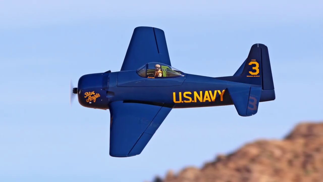 Corsair Nut's Blue Angels F8F Bearcat (VQ Warbirds) Flight at Rabbit Dry Lake Bed