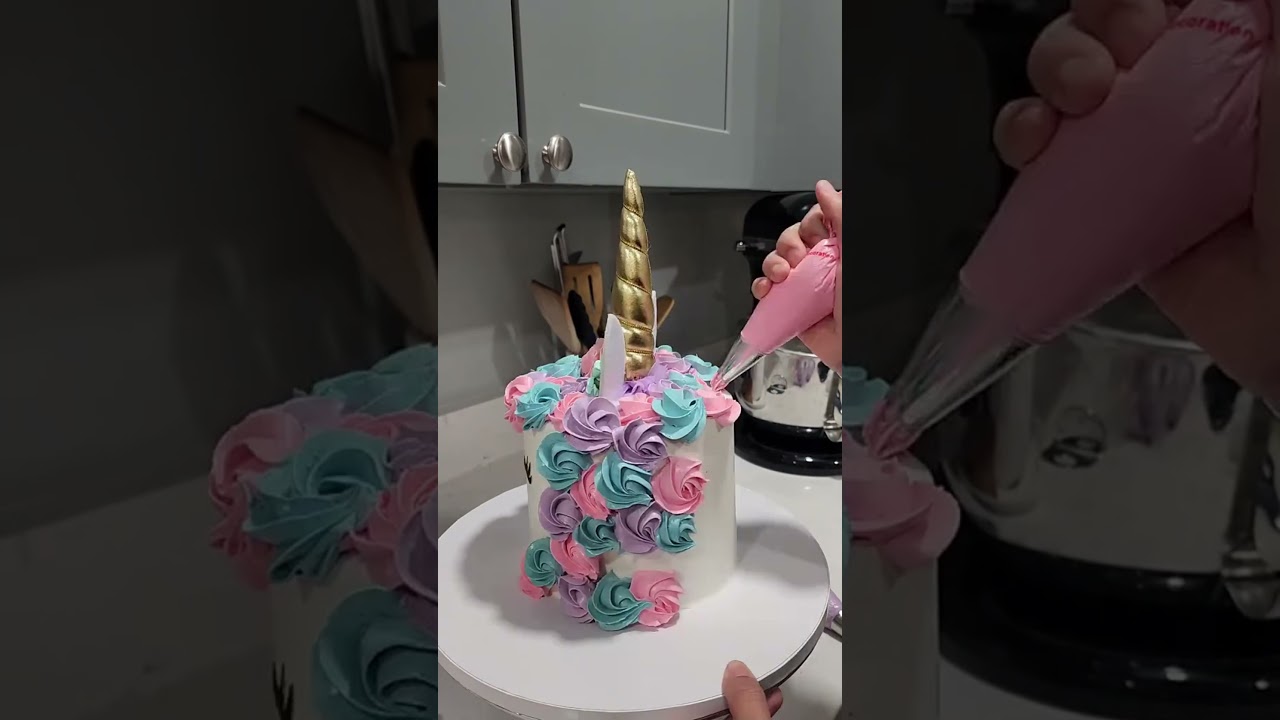 Magical Unicorn Cake Recipe &ndash; Fun, Colorful & Easy to Make! 🦄🎂✨