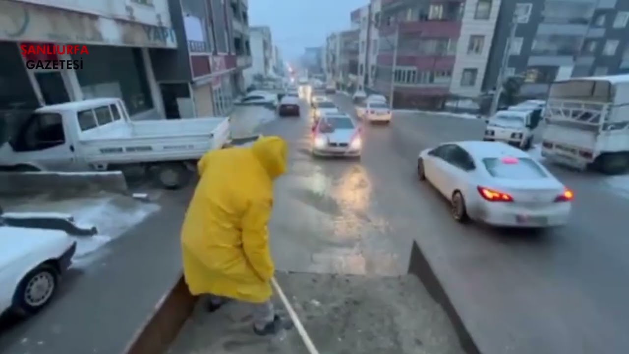 Şanlıurfa’da Kar Yağışı Etkili Oldu, Haliliye Belediyesi Sahaya İndi!