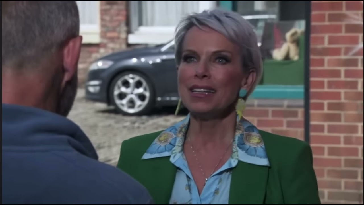 Coronation Street - Debbie Disowns Kevin (30th July 2025)