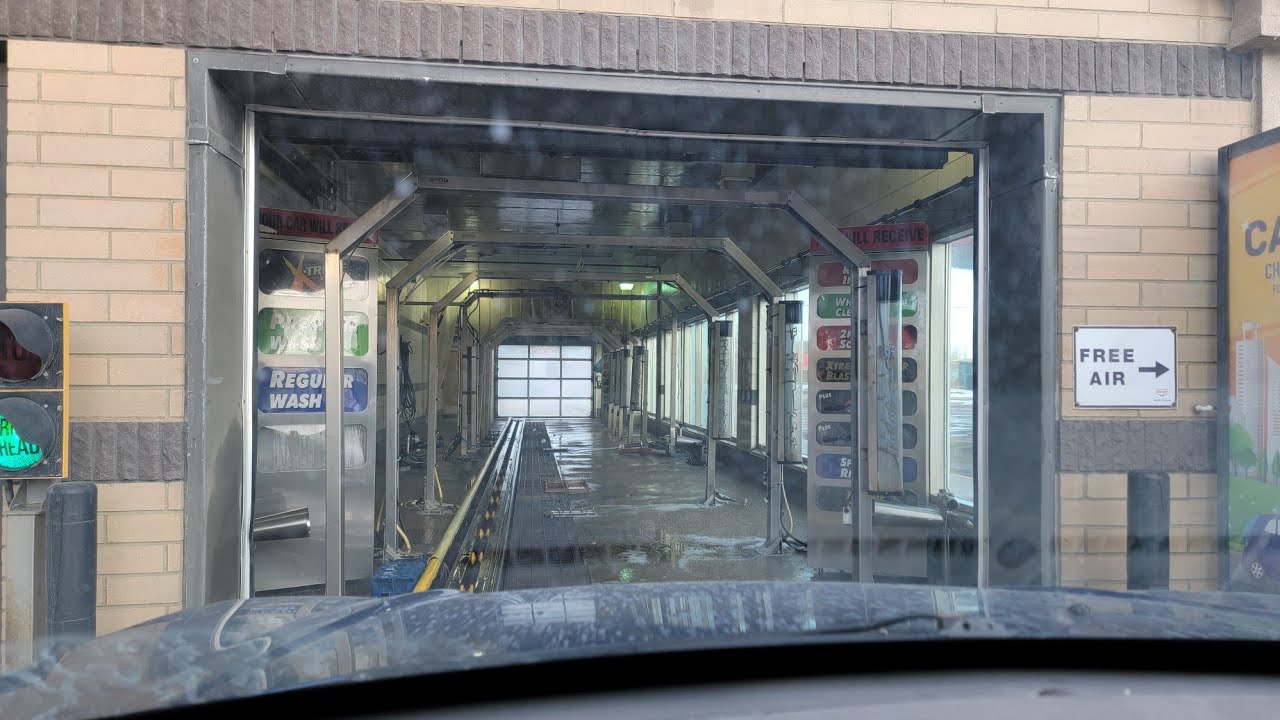 Amazing PDQ Touchless Tunnel CarWash.