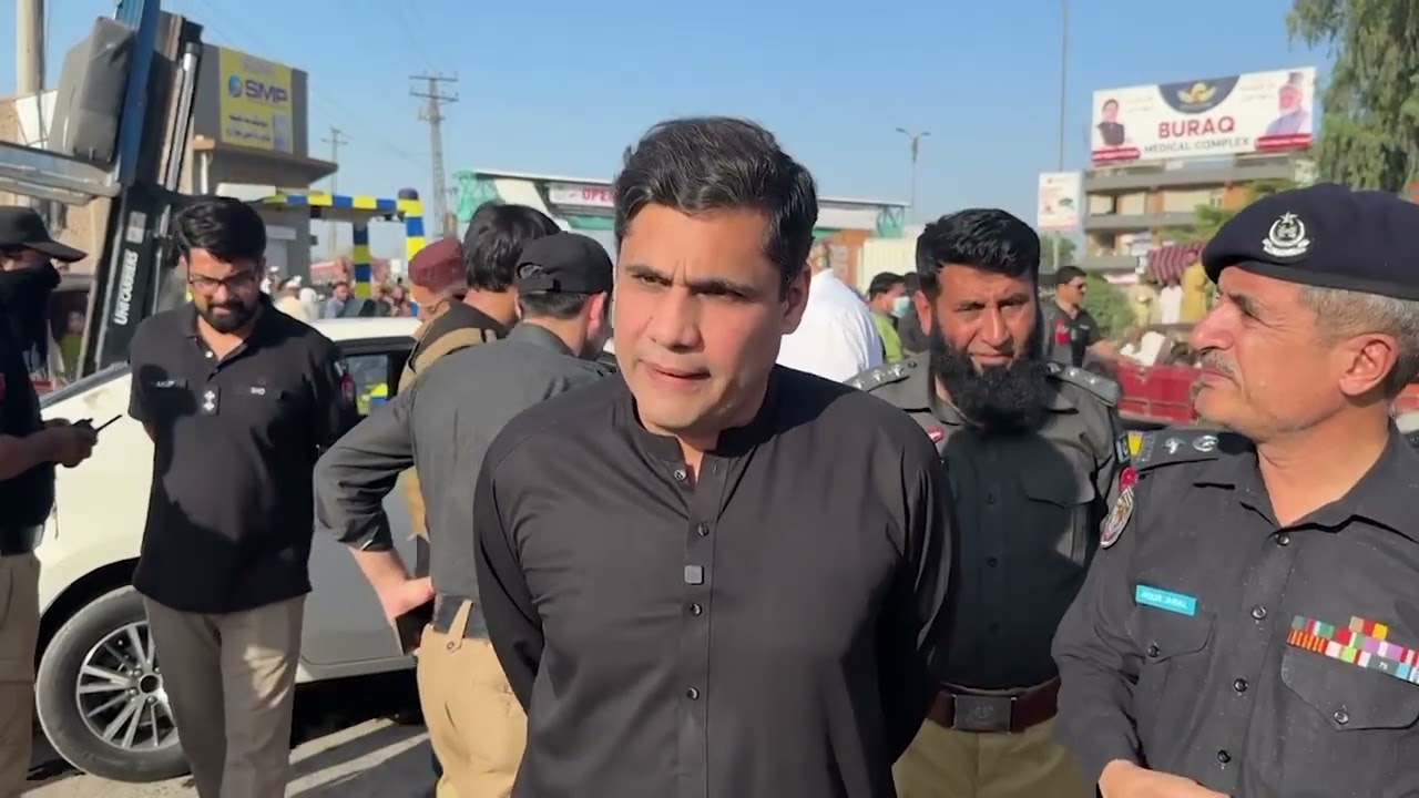 Six people killed in Peshawar