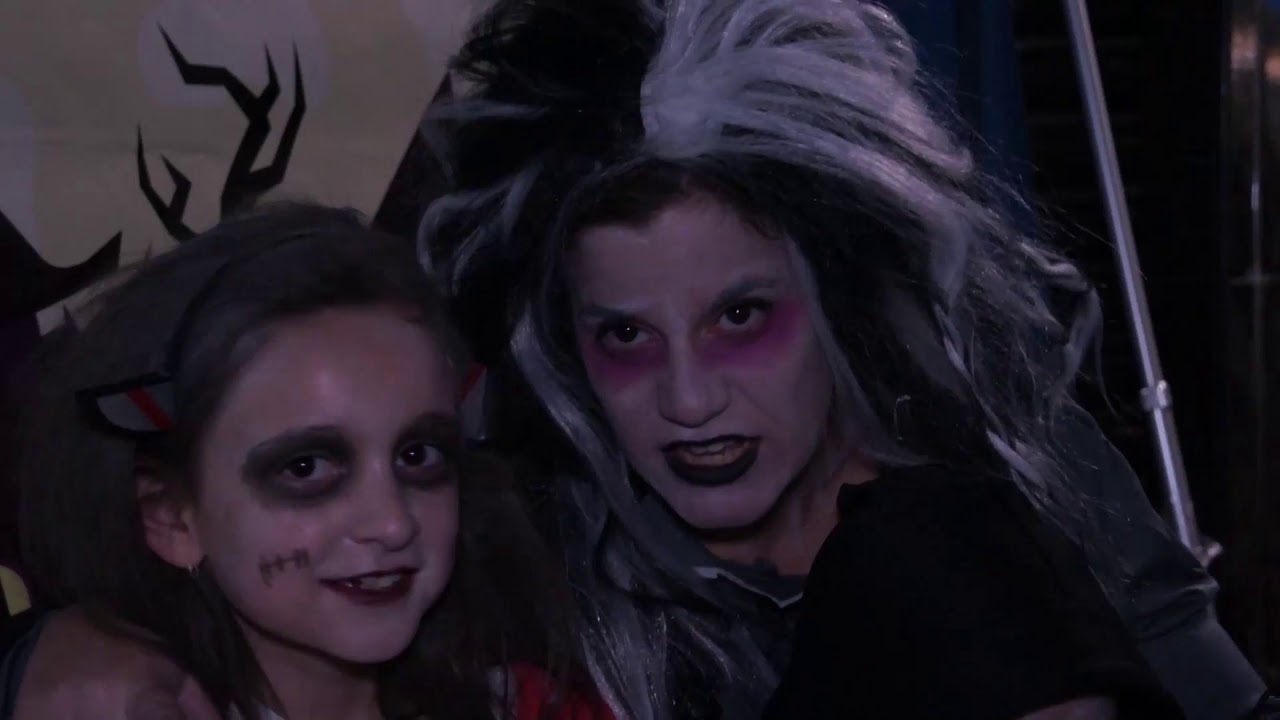 Fiesta de Halloween en Málaga - DEPORTAE
