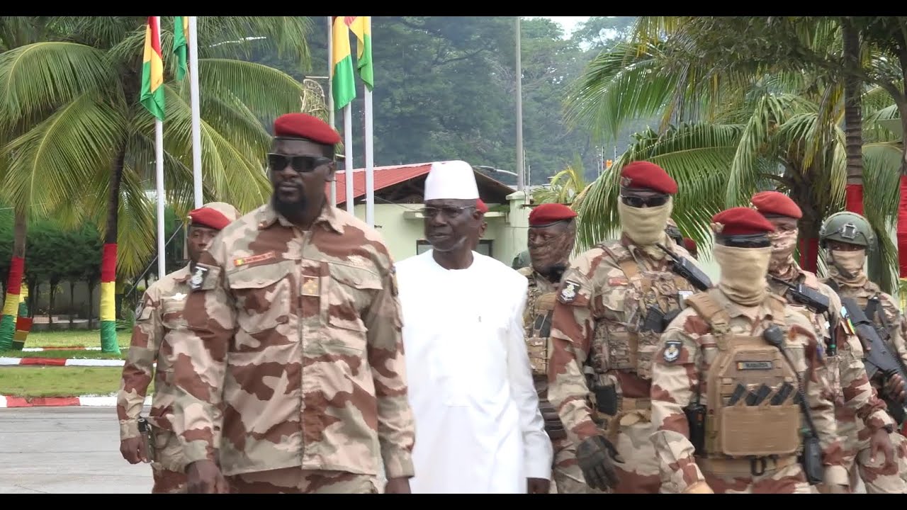 PRG / GENERAL DOUMBOUYA. RTG GUINEE 224
