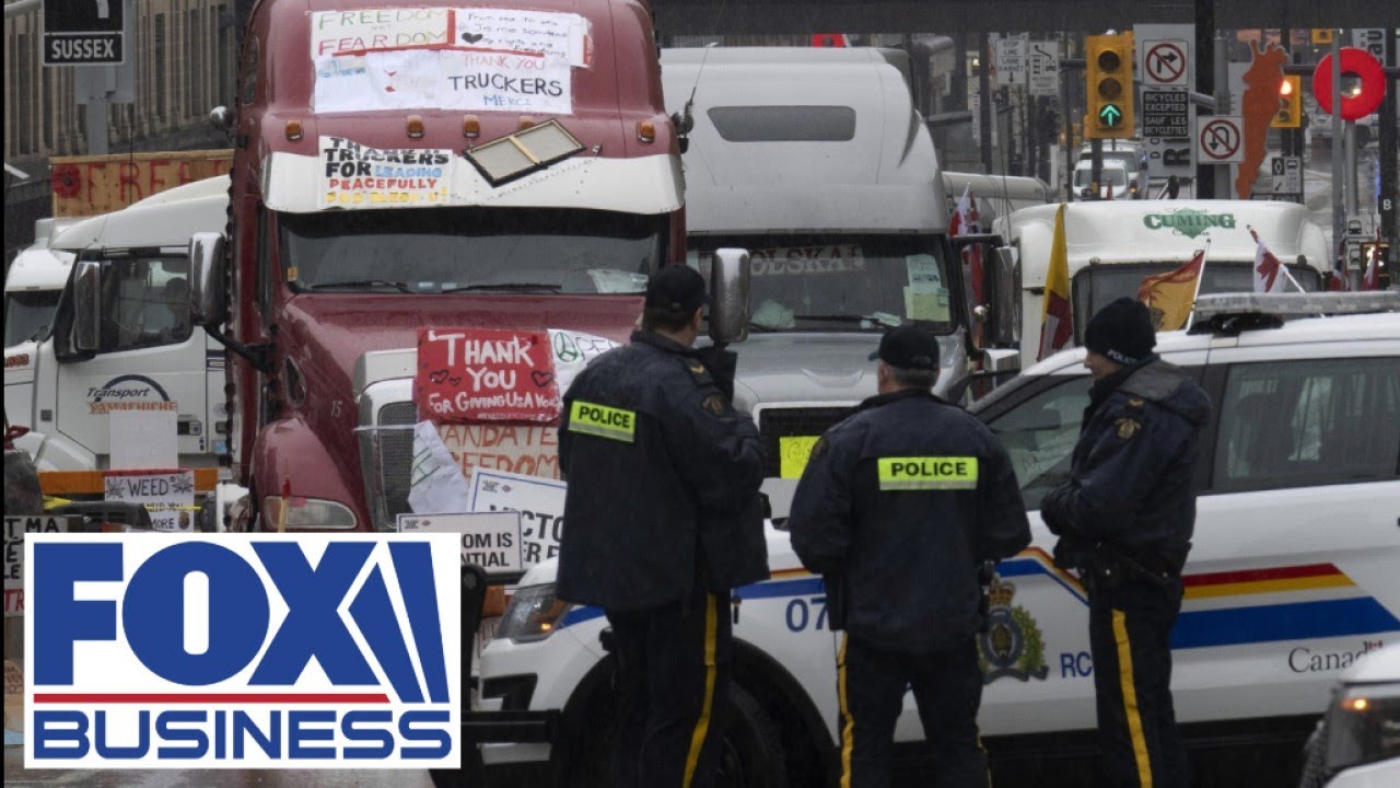 Canadian police ramp up pushback against Freedom Convoy