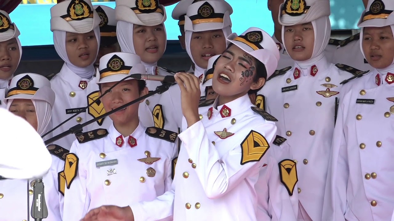 UPACARA WISUDA PERWIRA PELAYARAN NIAGA PROGRAM DIPLOMA IV KE-88 PIP SEMARANG