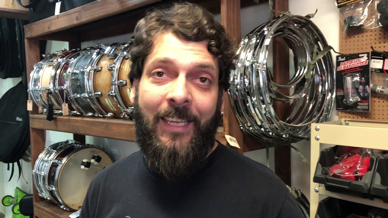Review Pedal Pearl Eliminator Red Line com Corrente P2050C