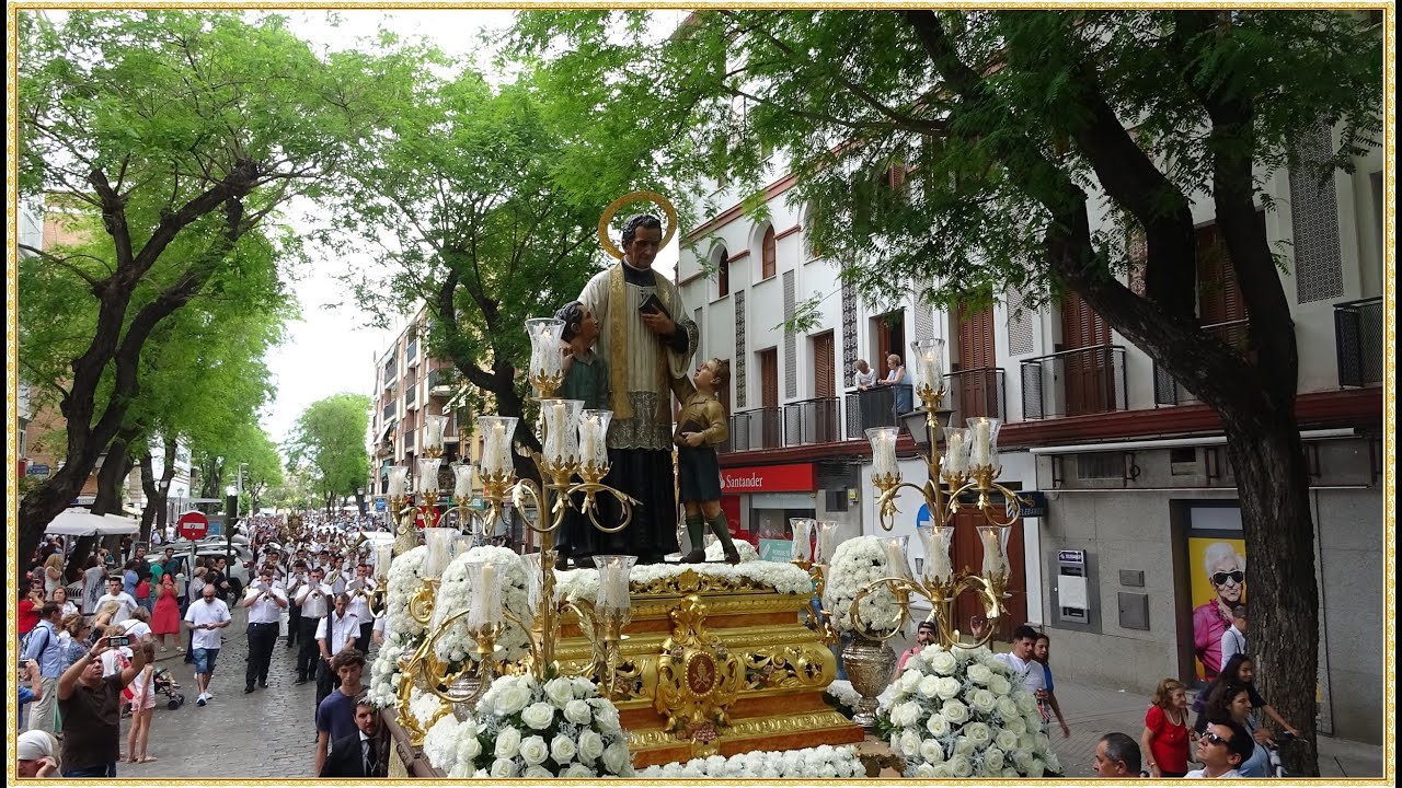 4K - SAN JUAN BOSCO DE TRIANA AGRUPACION POLILLAS DE CADIZ 2022 SEVILLA