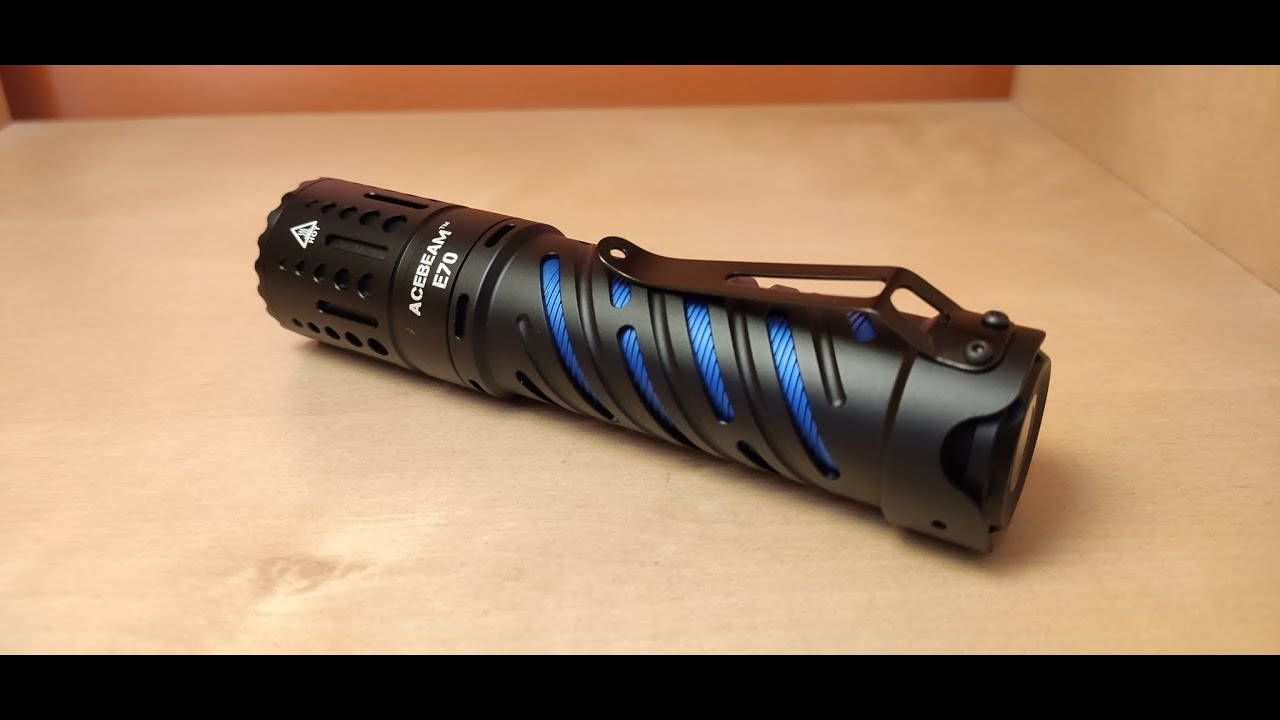 Acebeam E70 Review - 4600 lumen EDC tailswitch flashlight | Unique design | powered by 21700 battery