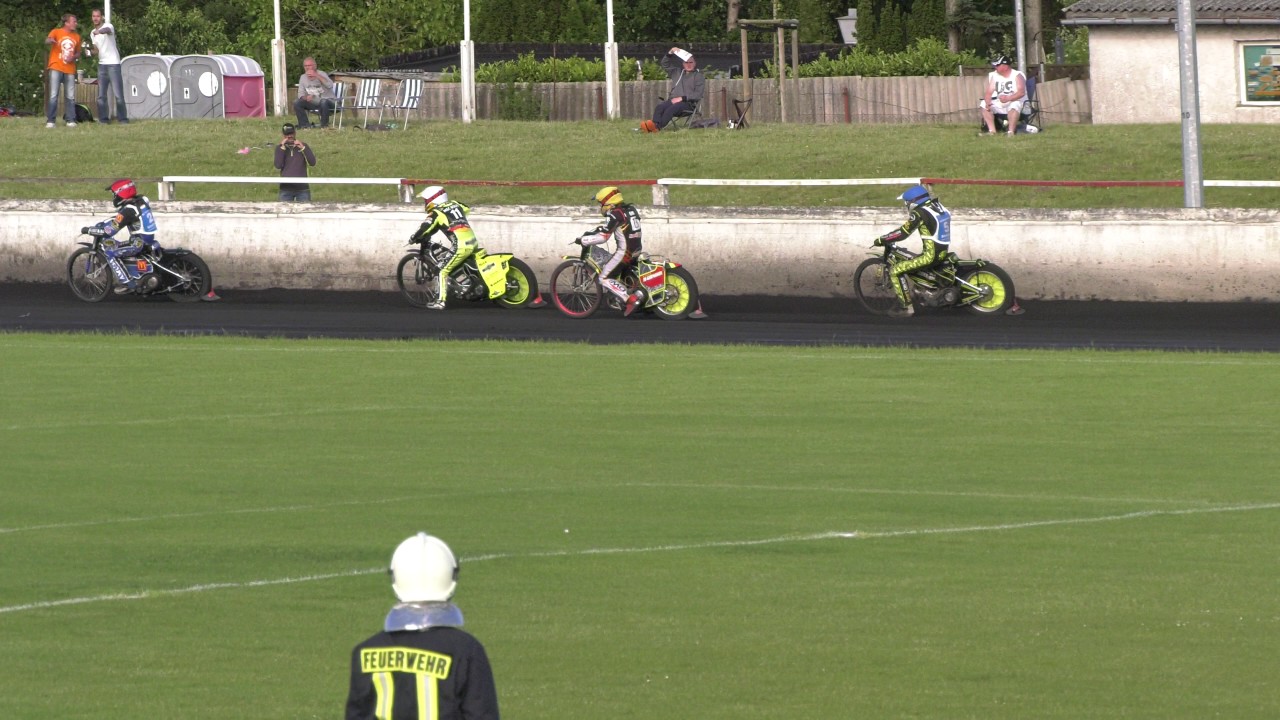 1 Speedway Bundesliga MC Nordstern Stralsund gegen MSC Wölfe Wittstock 10 06 17 Lauf 8