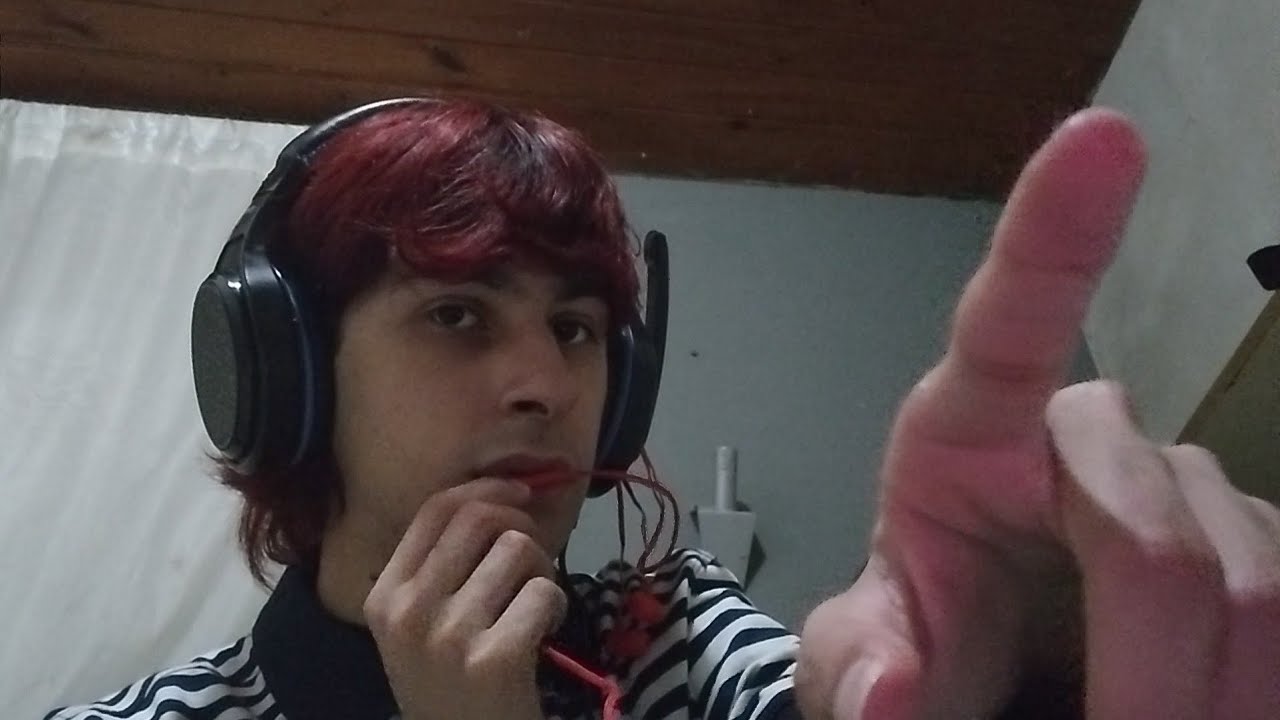 asmr lo fi - mouth sounds & tapping :0