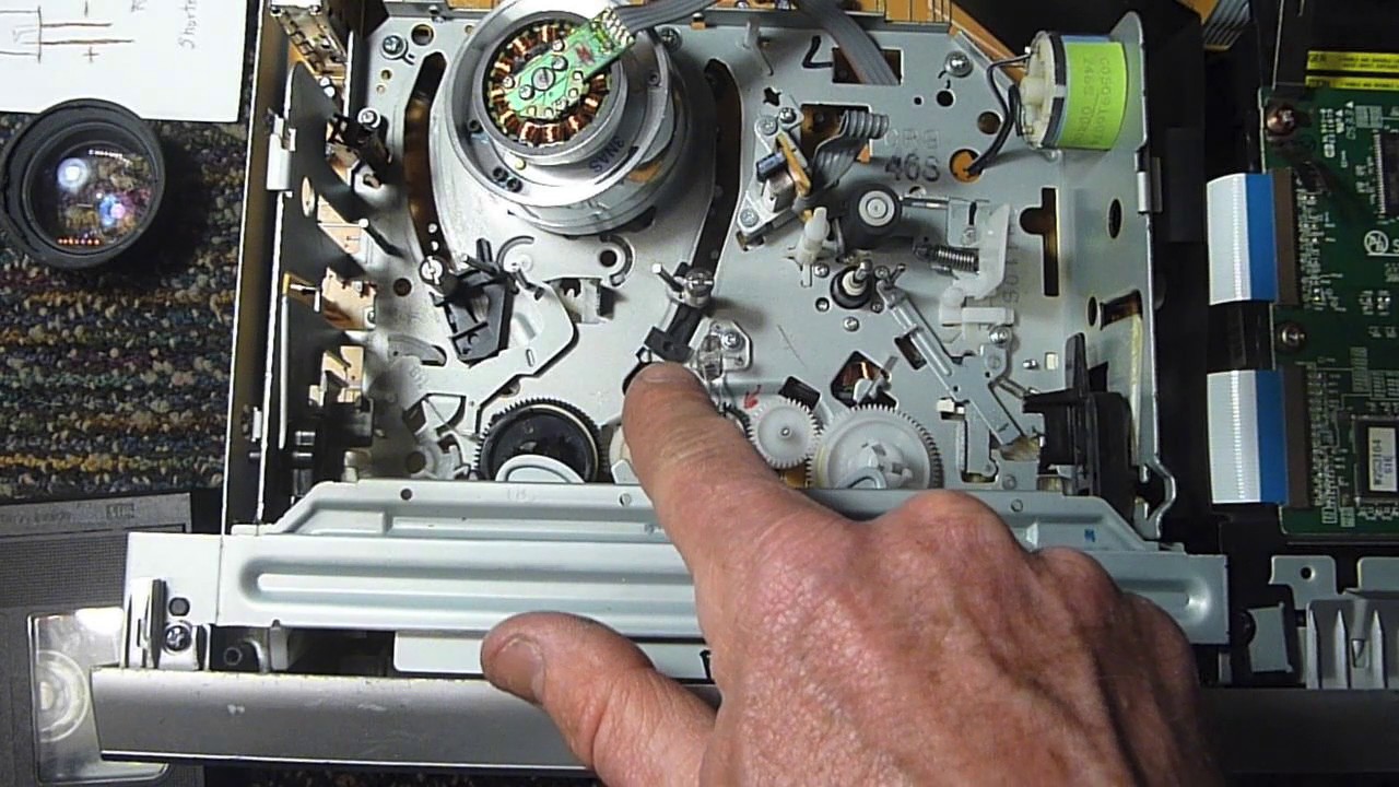 VCR was grinding gears due to a bad infrared LED.