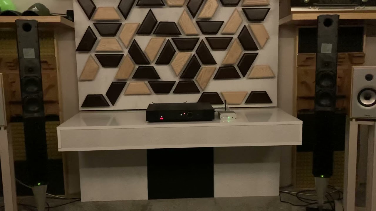 B&O Beolab 8000