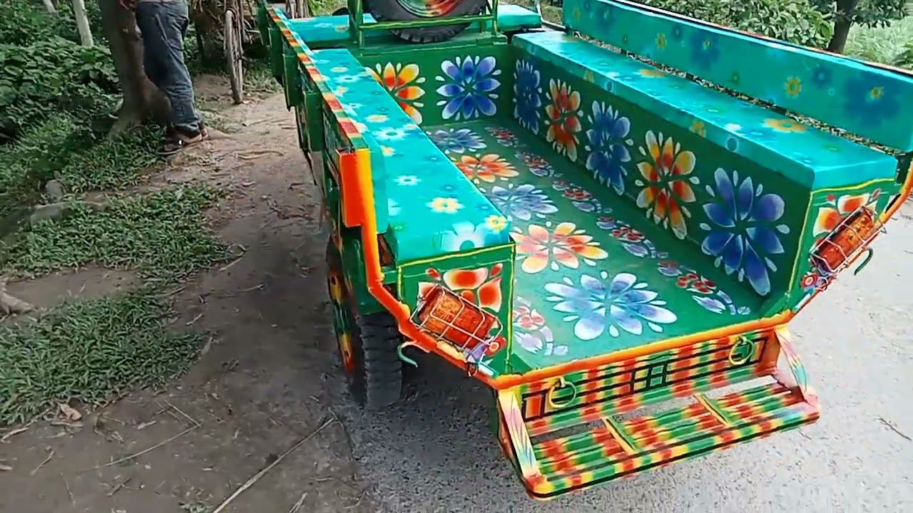 একটি হেভি লোডের অটো গাড়ি