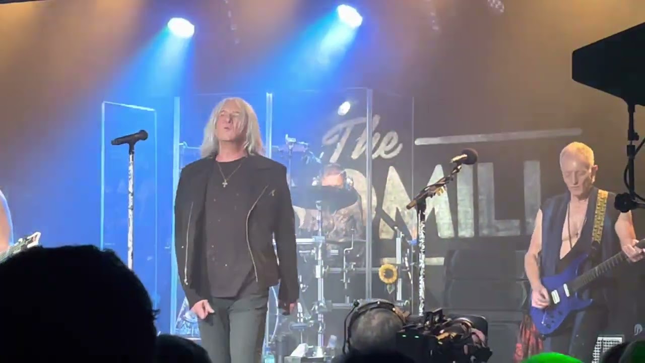 Def Leppard Mirror Mirror Leadmill Sheffield Live 2023