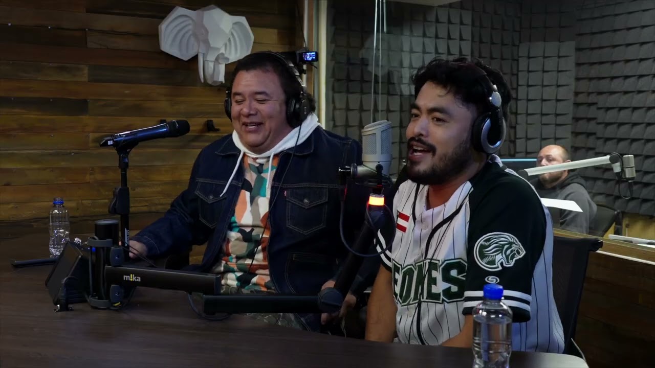 El Cojo Feliz y El Tío Robert nos ponen en aprietos en La Caminera 🤪 ¡Platicamos de todo! 😅