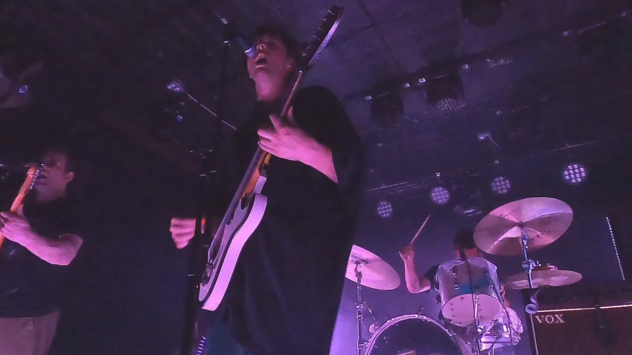 BRONCHO - SANDMAN