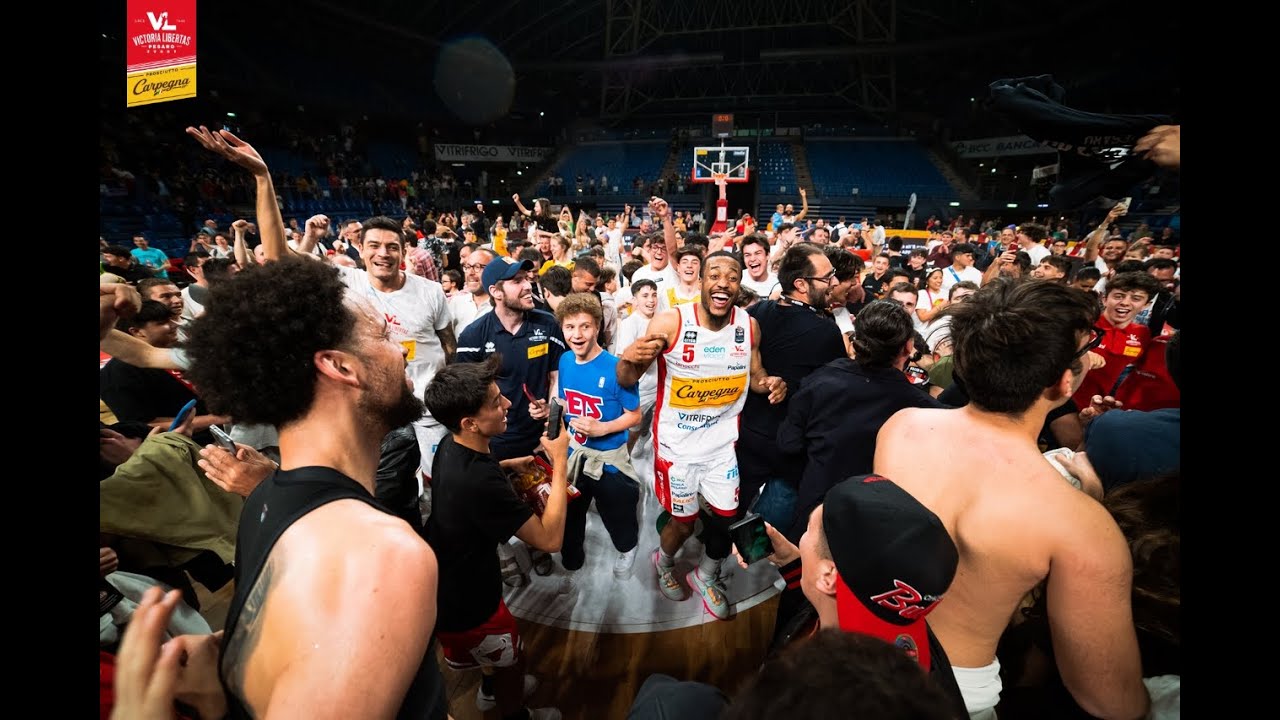 [FullMatch] Carpegna Prosciutto Basket Pesaro - Bertram Yachts Derthona Tortona: 82-78
