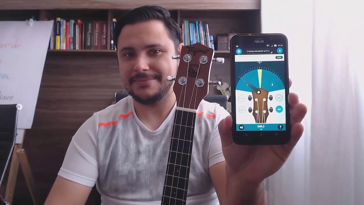 Dia 1 - Afinando o ukulele