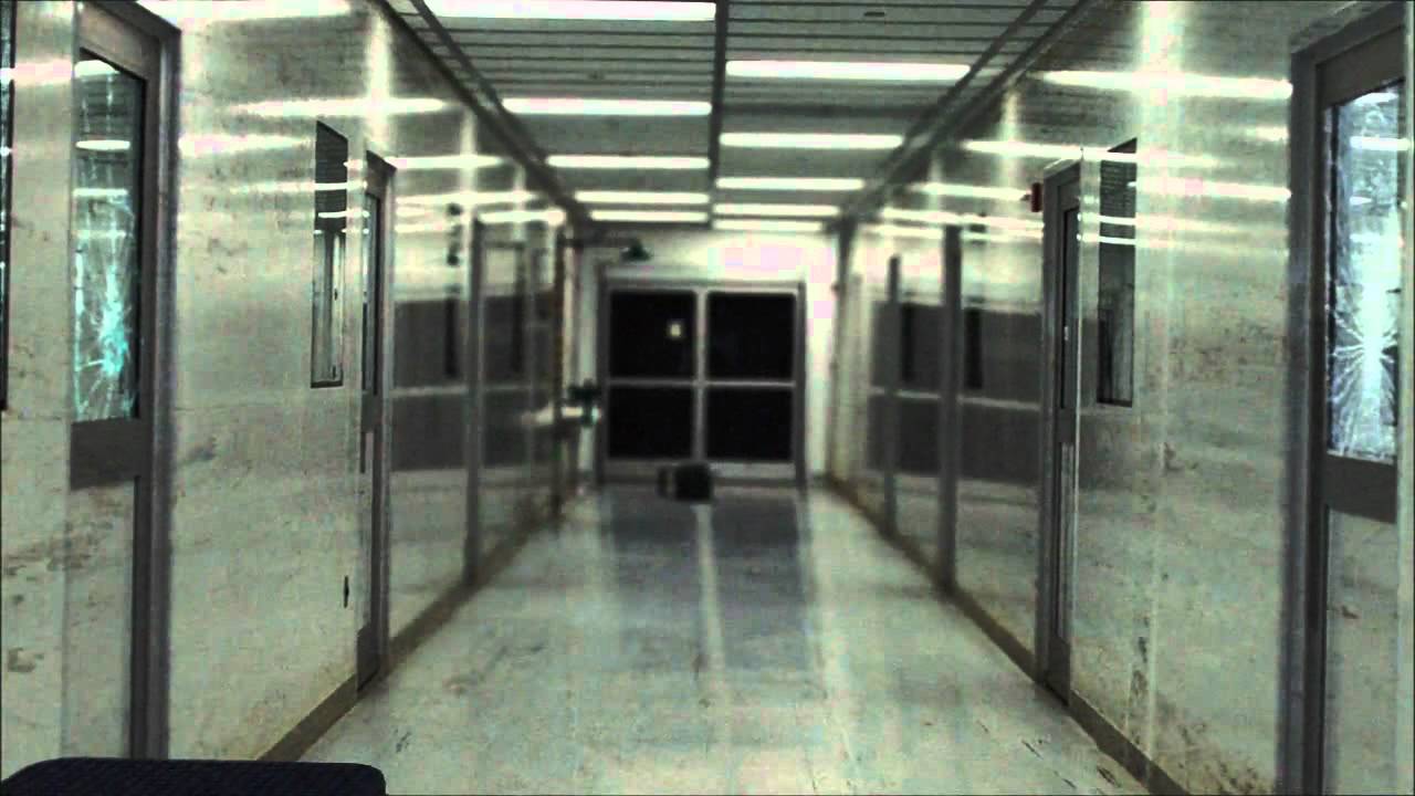 Projection corridor