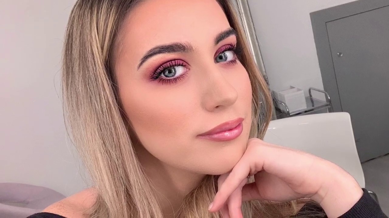 Pink Eye Look Using Urban Decay Born To Run Palette | Mink Studios