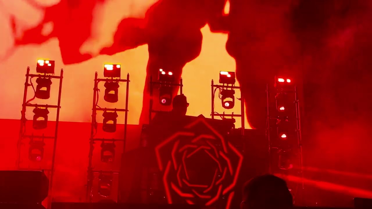 Carpenter Brut - Imaginary Fire (Orange Metalic Festival, Orange, 08/08/2023)